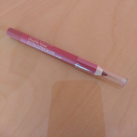 New Estee Lauder Makeup with New Bag. - Picture 8 of 9